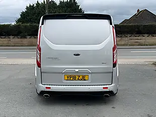 Used 2018 Ford Transit Custom Limited Msrt Silver - Interior and Exterior details 4