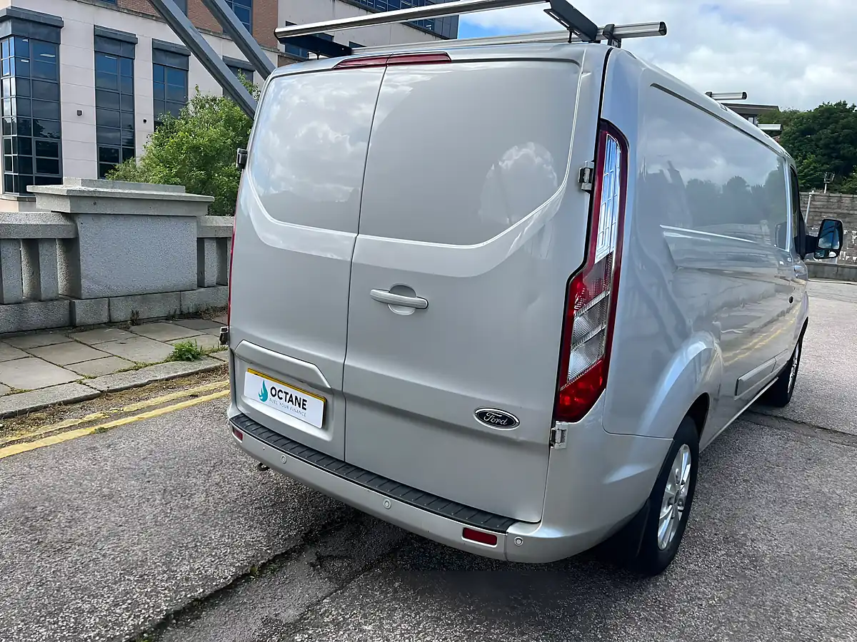 Used 2018 Ford Transit Custom Limited Silver - Interior and Exterior details 14