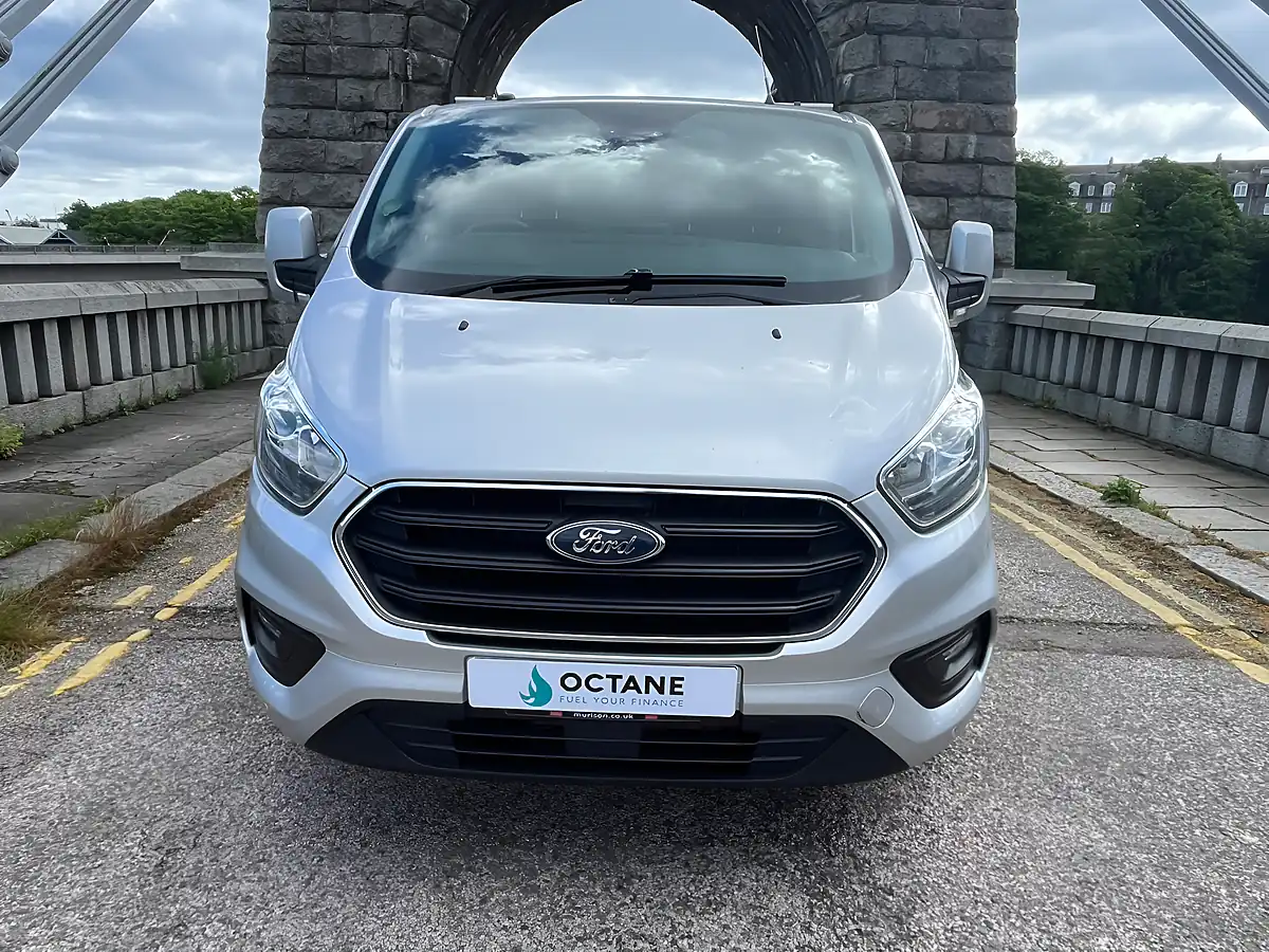 Used 2018 Ford Transit Custom Limited Silver - Interior and Exterior details 9