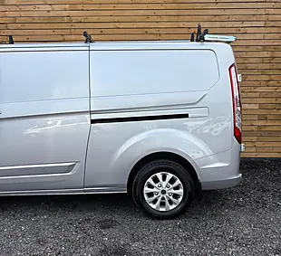 Used 2018 Ford Transit Custom Limited Silver - Interior and Exterior details 10