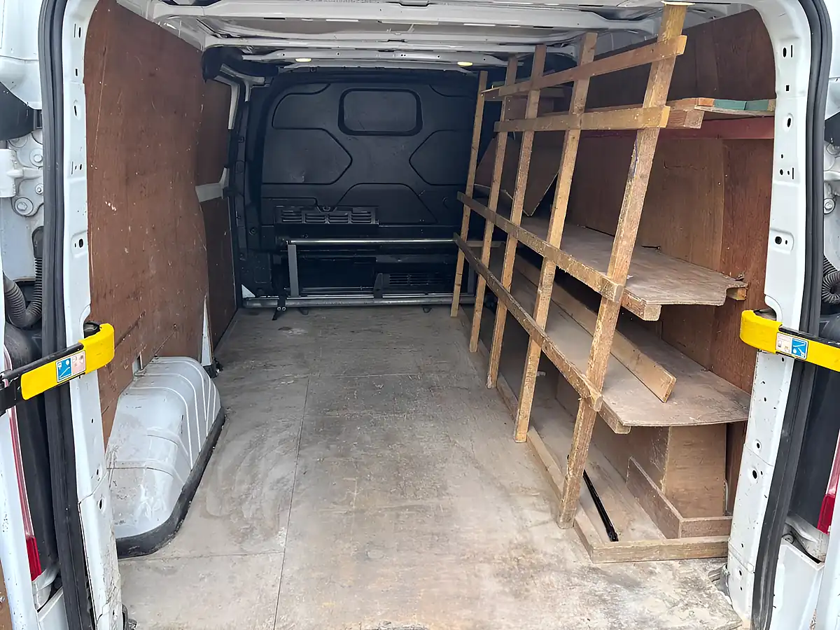 Used 2018 Ford Transit Custom Limited White - Interior and Exterior details 12