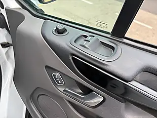 Used 2018 Ford Transit Custom Limited White - Interior and Exterior details 13