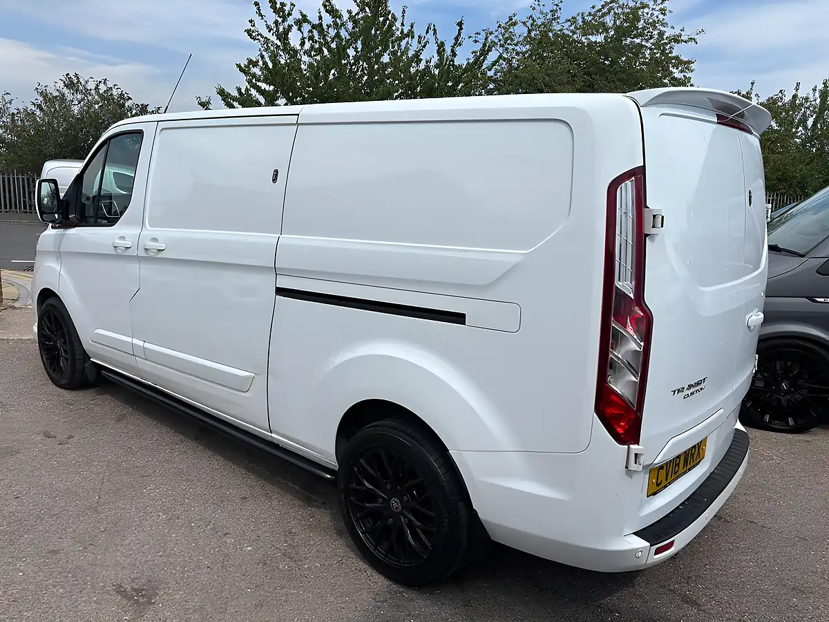Used 2018 Ford Transit Custom Limited White - Interior and Exterior details 9