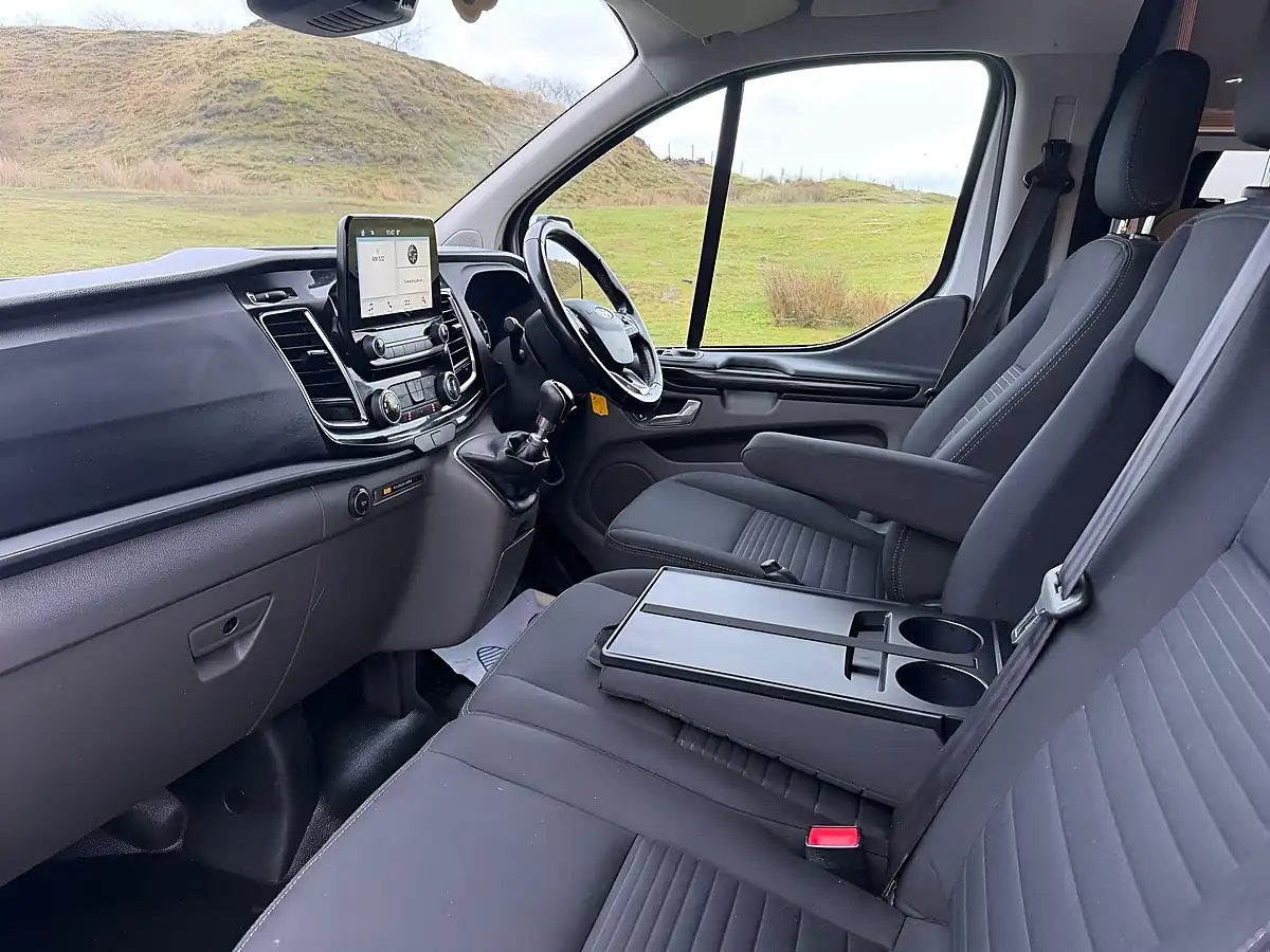 Used 2018 Ford Transit Custom Limited White - Interior and Exterior details 16