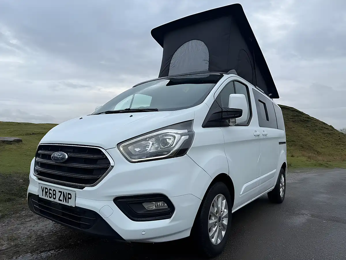 Used 2018 Ford Transit Custom Limited White - Interior and Exterior details 8