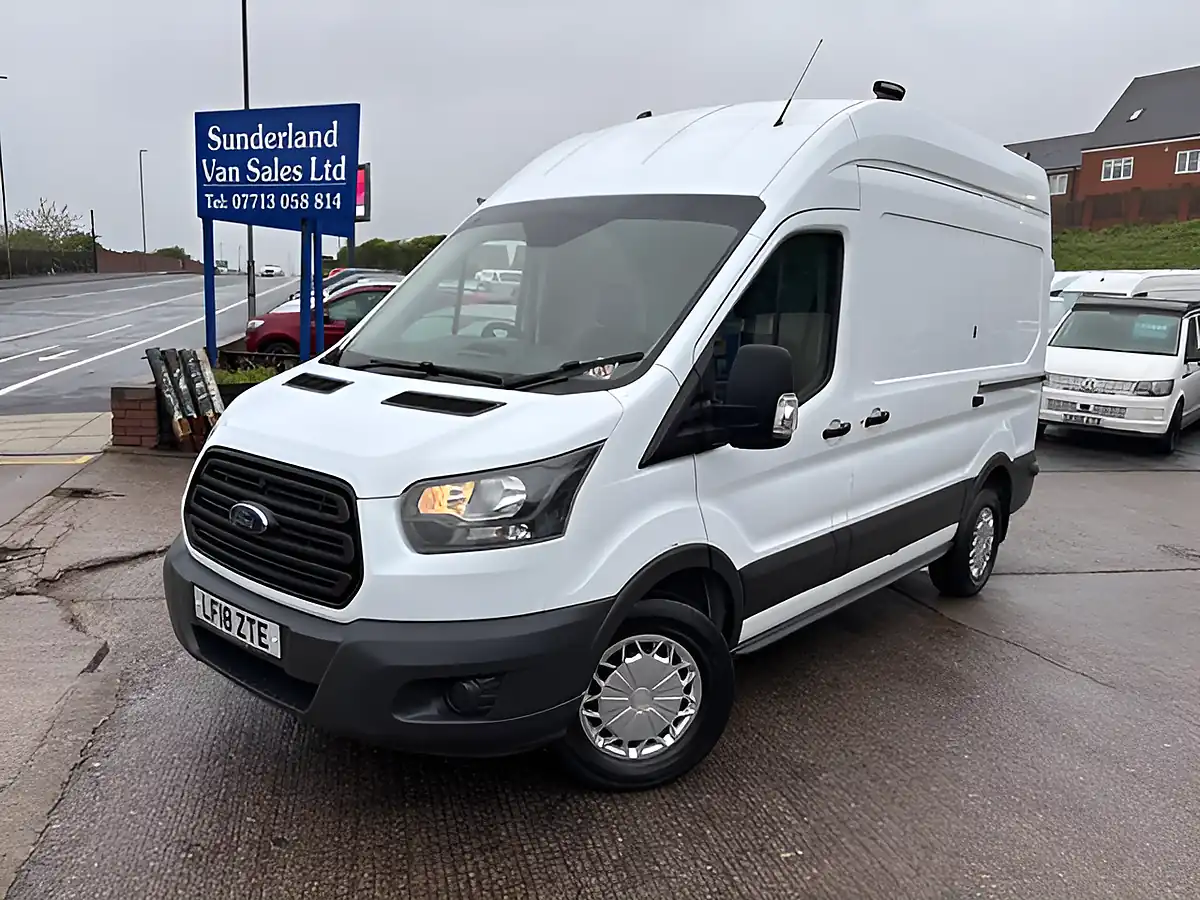 Used 2018 Ford Transit Custom Limited White - Interior and Exterior details 7