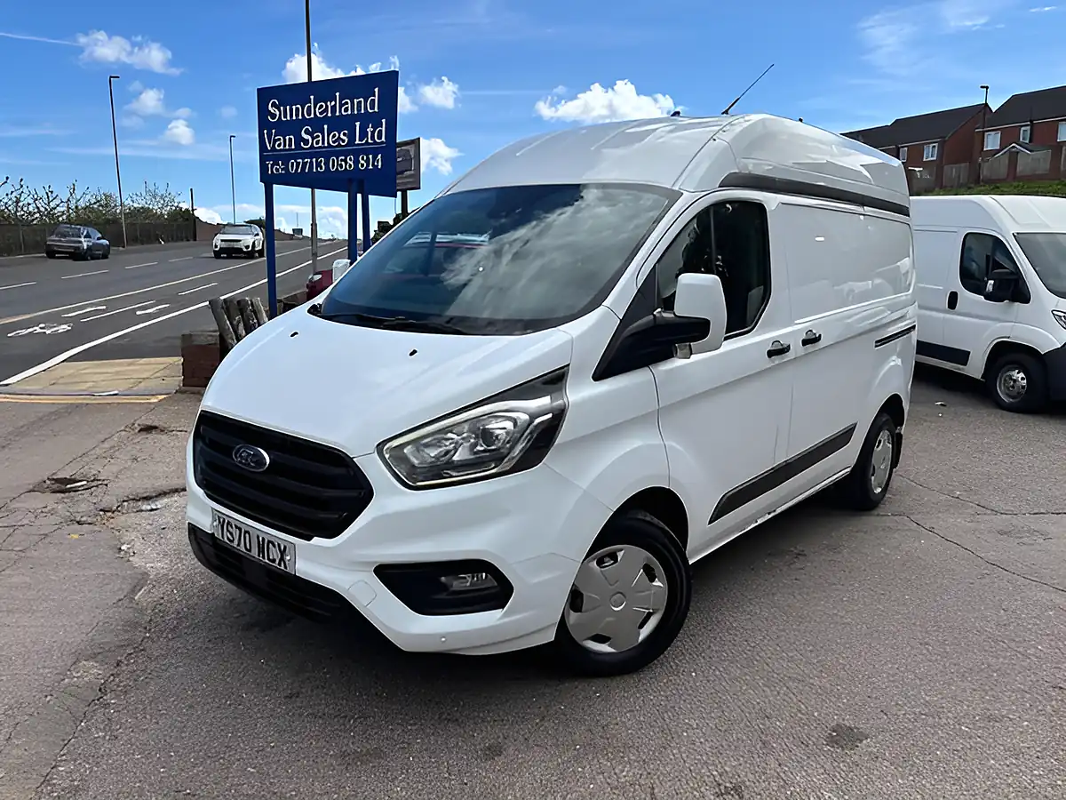 Used 2018 Ford Transit Custom Limited White - Interior and Exterior details 8