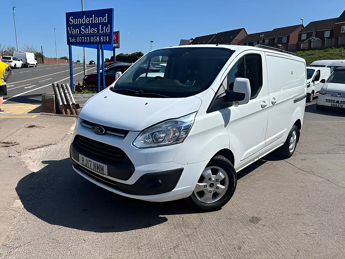 Used 2018 Ford Transit Custom Limited White - Interior and Exterior details 9