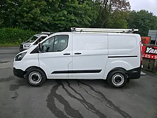 Used 2018 Ford Transit Custom Low Roof Van White - Interior and Exterior details 4