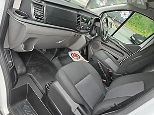 Used 2018 Ford Transit Custom Low Roof Van White - Interior and Exterior details 5