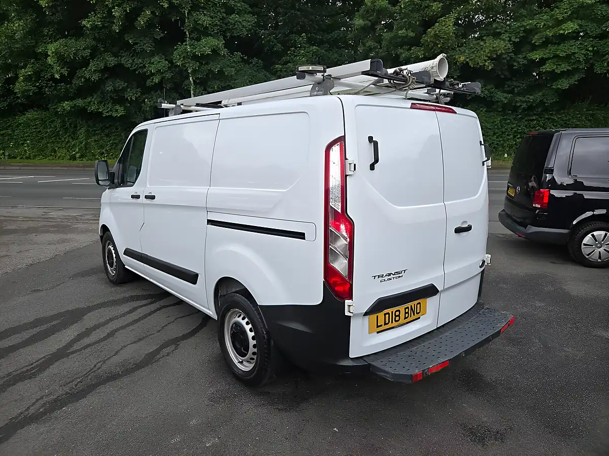 Used 2018 Ford Transit Custom Low Roof Van White - Interior and Exterior details 9