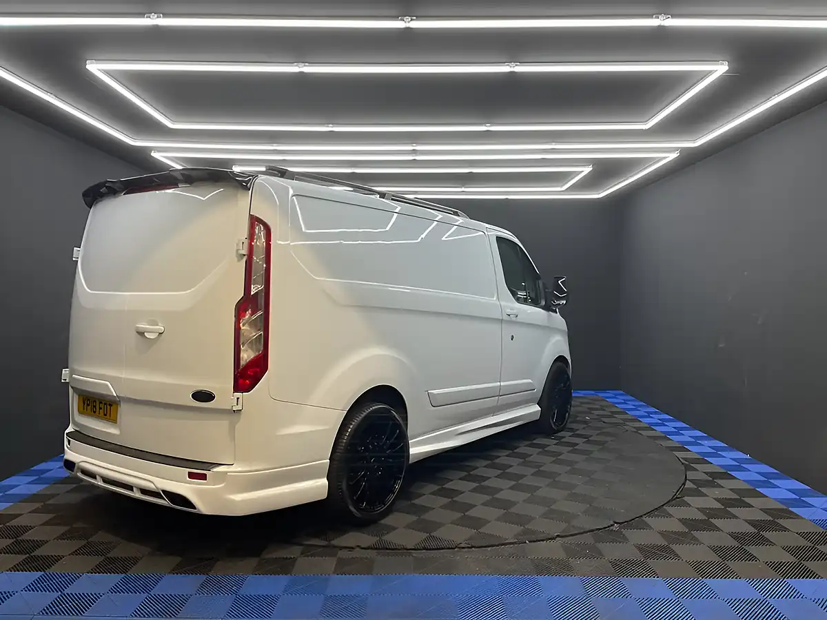 Used 2018 Ford Transit Custom Panel Van L1 H1 White - Interior and Exterior details 16