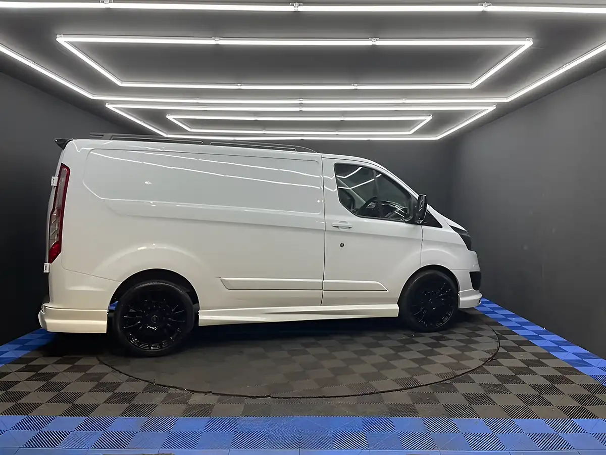 Used 2018 Ford Transit Custom Panel Van L1 H1 White - Interior and Exterior details 18