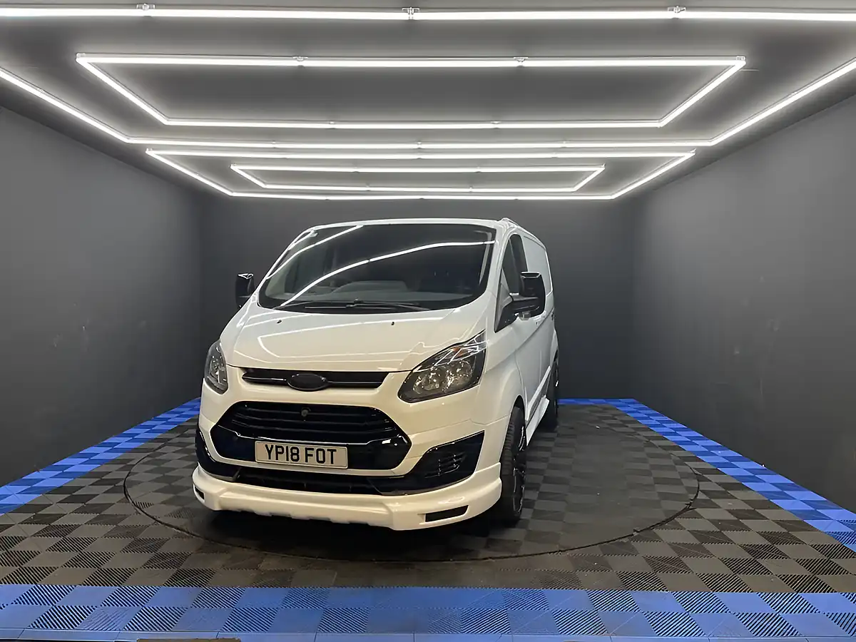 Used 2018 Ford Transit Custom Panel Van L1 H1 White - Interior and Exterior details 5