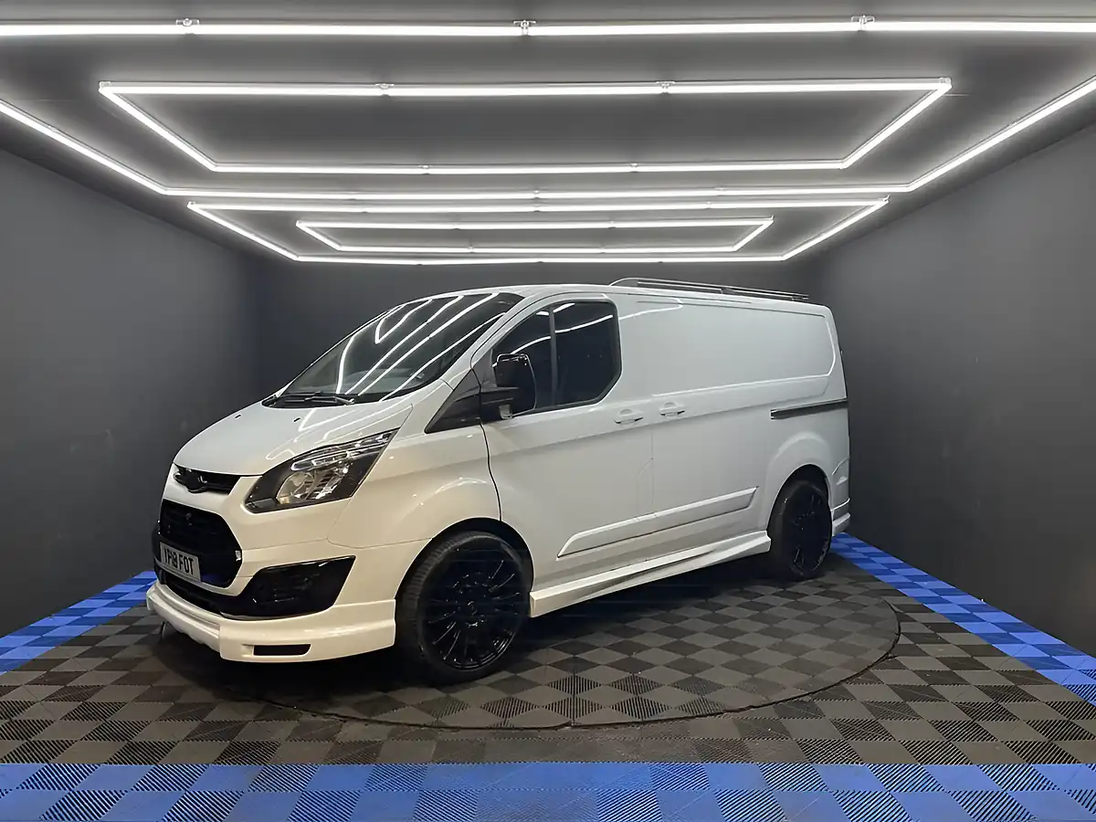 Used 2018 Ford Transit Custom Panel Van L1 H1 White - Interior and Exterior details 7