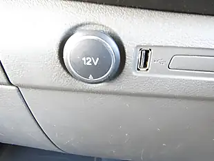 Used 2018 Ford Transit Custom Panel Van L1 H1 White - Interior and Exterior details 16
