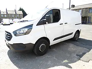 Used 2018 Ford Transit Custom Panel Van L1 H1 White - Interior and Exterior details 4