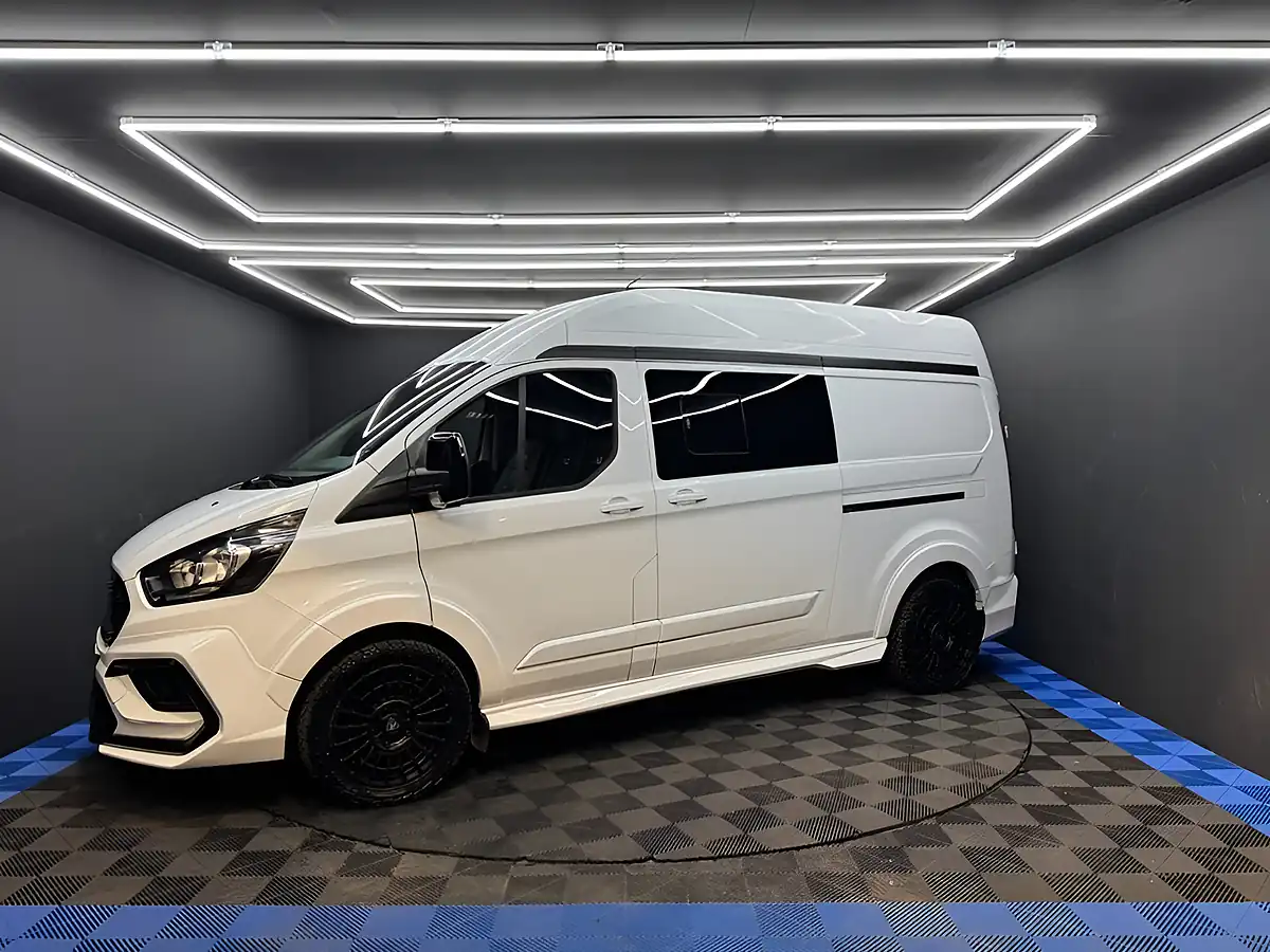 Used 2018 Ford Transit Custom Panel Van L2 H2 White - Interior and Exterior details 10