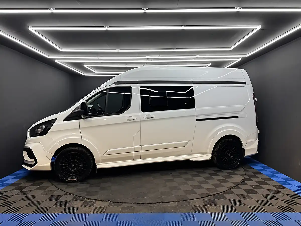Used 2018 Ford Transit Custom Panel Van L2 H2 White - Interior and Exterior details 12