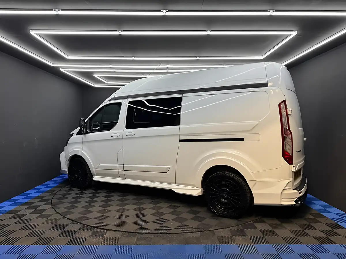Used 2018 Ford Transit Custom Panel Van L2 H2 White - Interior and Exterior details 16