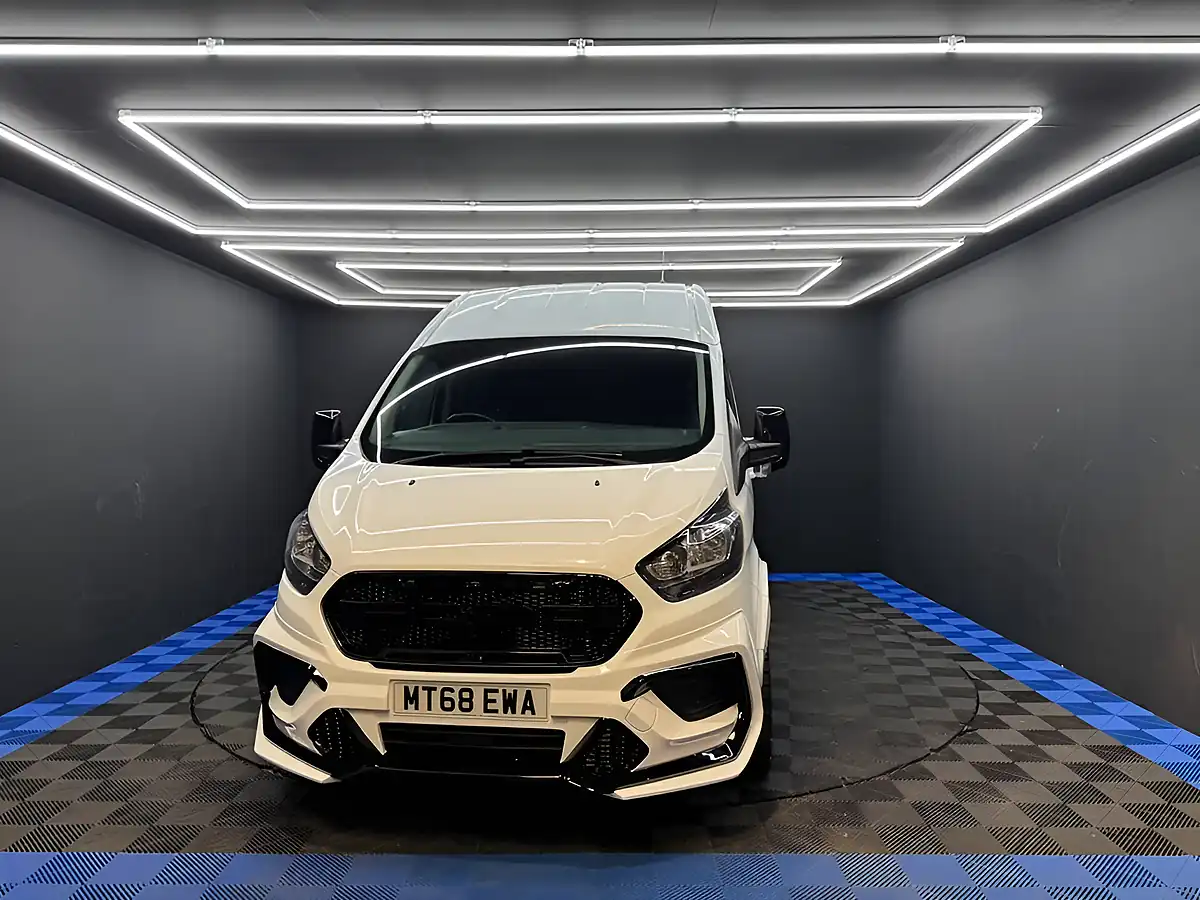 Used 2018 Ford Transit Custom Panel Van L2 H2 White - Interior and Exterior details 7