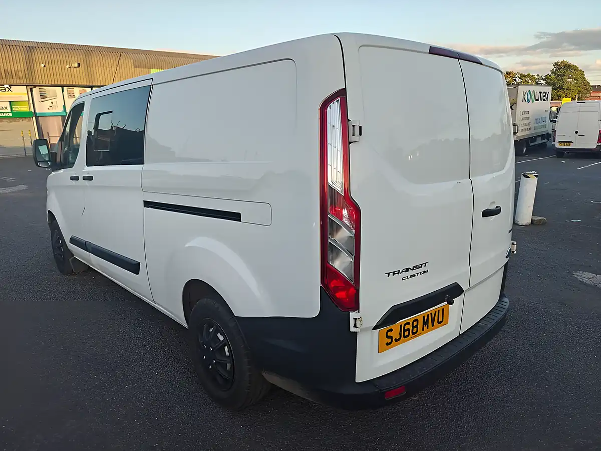 Used 2018 Ford Transit Custom Panel Van White - Interior and Exterior details 14