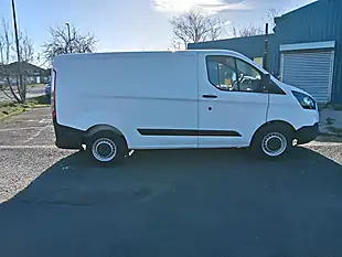 Used 2018 Ford Transit Custom Panel Van White - Interior and Exterior details 6