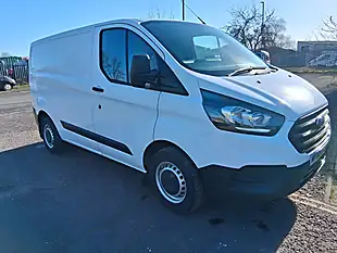 Used 2018 Ford Transit Custom Panel Van White - Interior and Exterior details 7