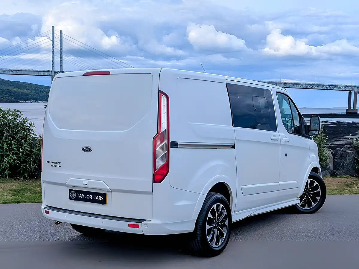 Used 2018 Ford Transit Custom Sport L1 H1 White - Interior and Exterior details 8