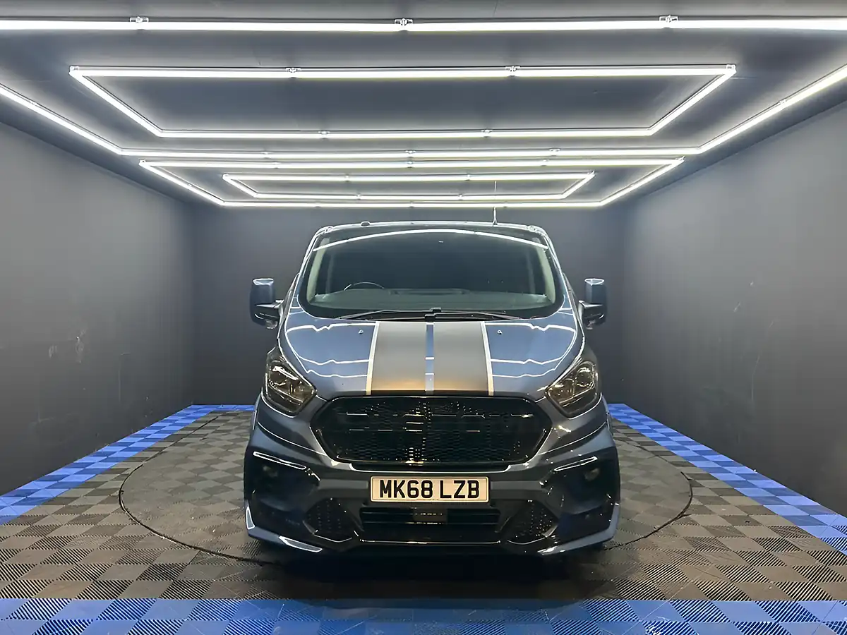 Used 2018 Ford Transit Custom Trend Blue - Interior and Exterior details 5