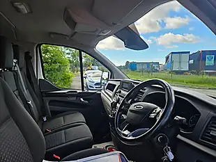 Used 2018 Ford Transit Custom Trend Crew White - Interior and Exterior details 12