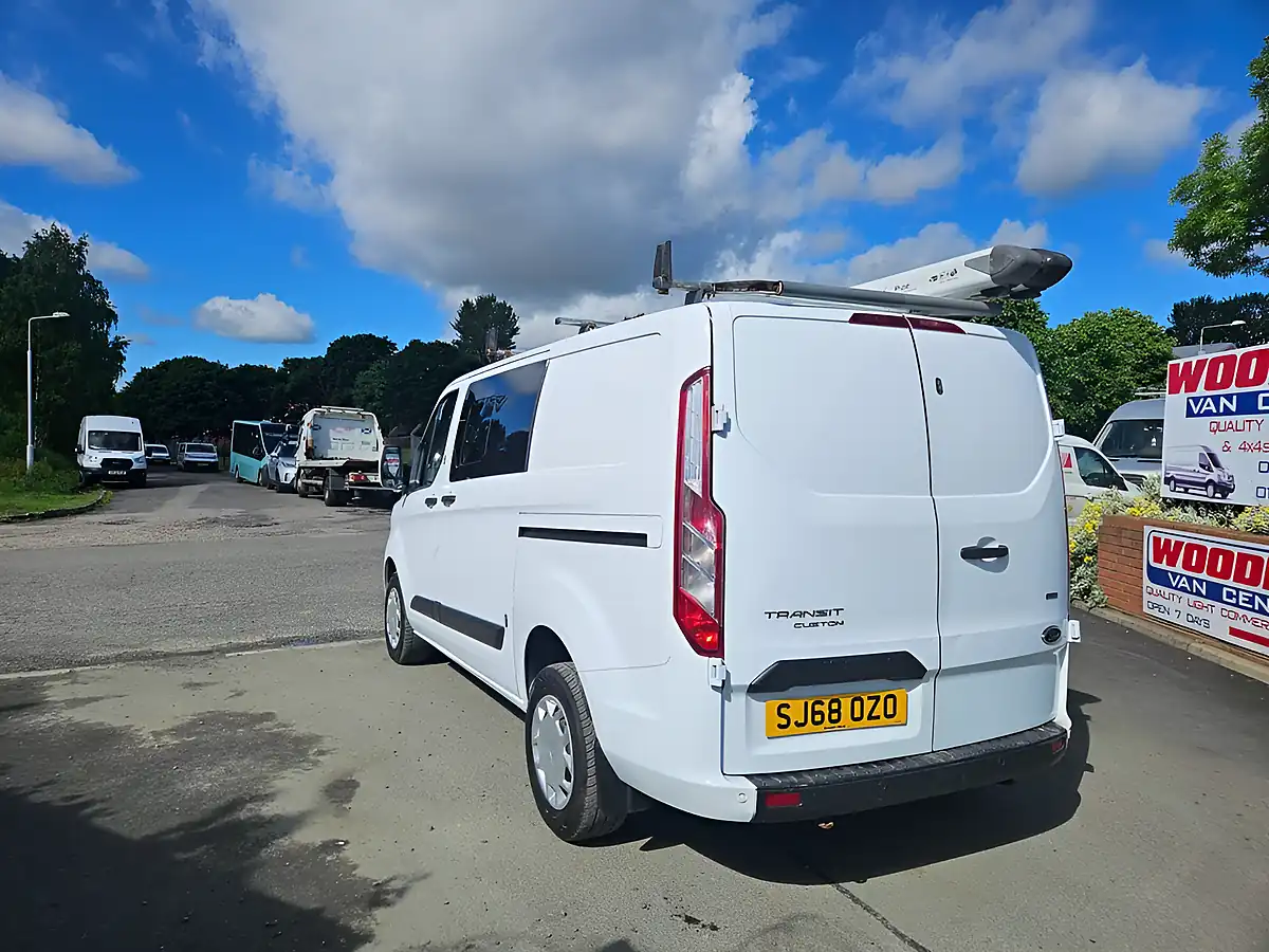 Used 2018 Ford Transit Custom Trend Crew White - Interior and Exterior details 6