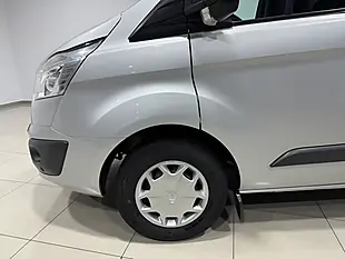 Used 2018 Ford Transit Custom Trend Silver - Interior and Exterior details 5