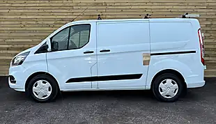 Used 2018 Ford Transit Custom Trend White - Interior and Exterior details 6