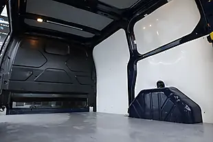 Used 2018 Ford Transit Custom Trend White - Interior and Exterior details 12