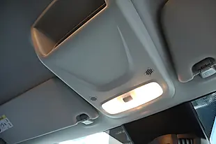 Used 2018 Ford Transit Custom Trend White - Interior and Exterior details 19