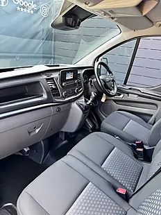Used 2018 Ford Transit Custom Trend White - Interior and Exterior details 10