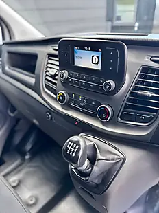 Used 2018 Ford Transit Custom Trend White - Interior and Exterior details 14