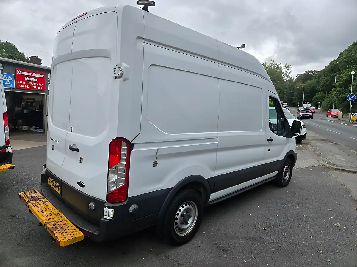 Used 2018 Ford Transit H3 Van White - Interior and Exterior details 14