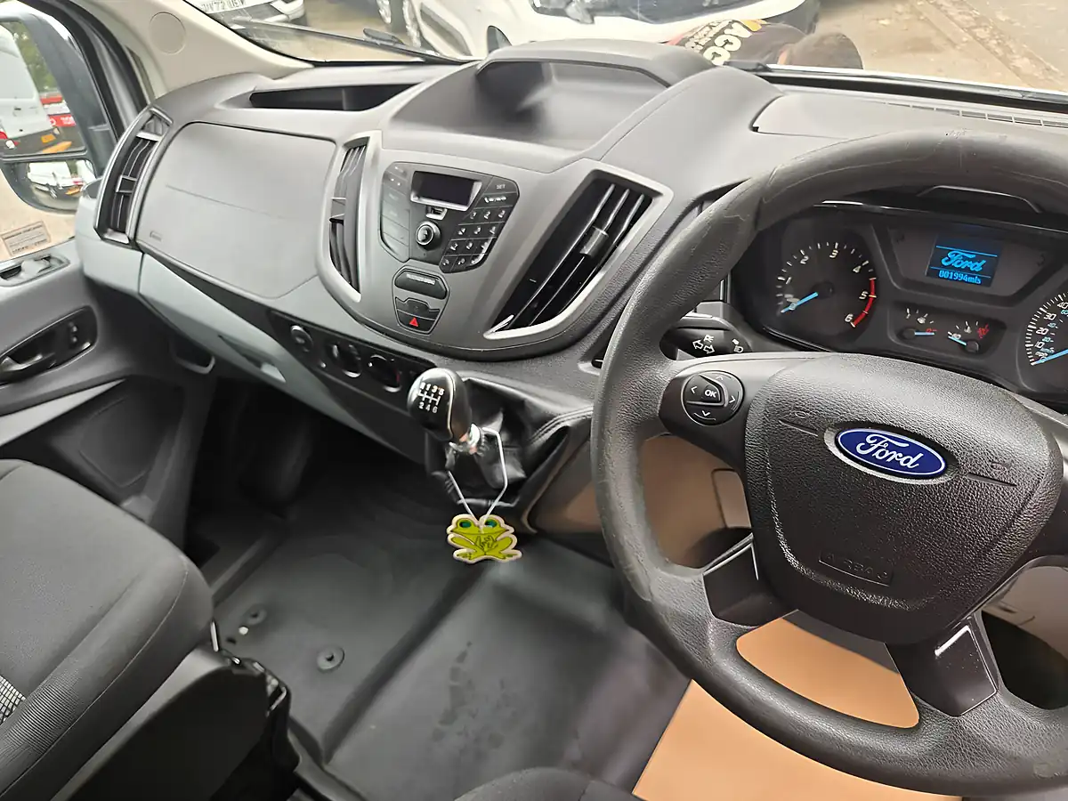 Used 2018 Ford Transit H3 Van White - Interior and Exterior details 18