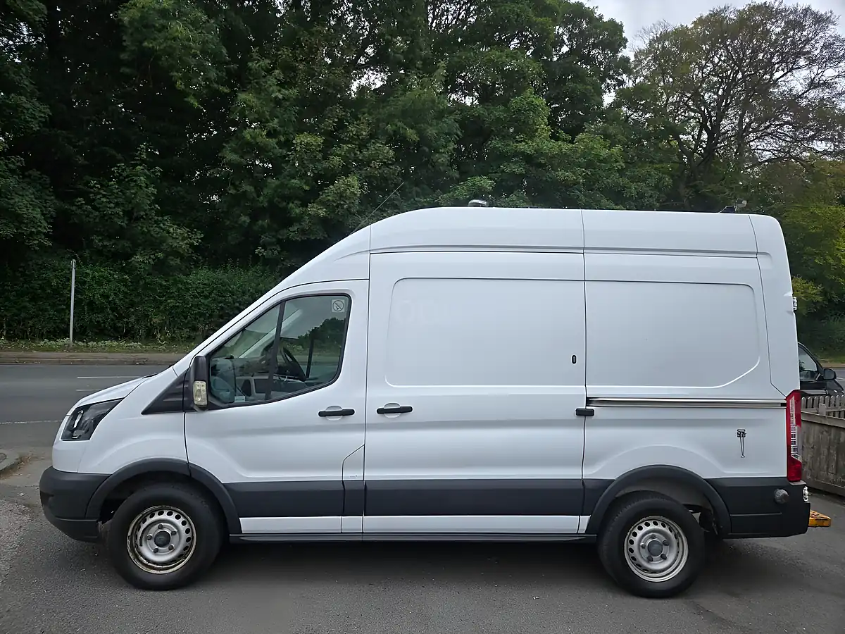 Used 2018 Ford Transit H3 Van White - Interior and Exterior details 4