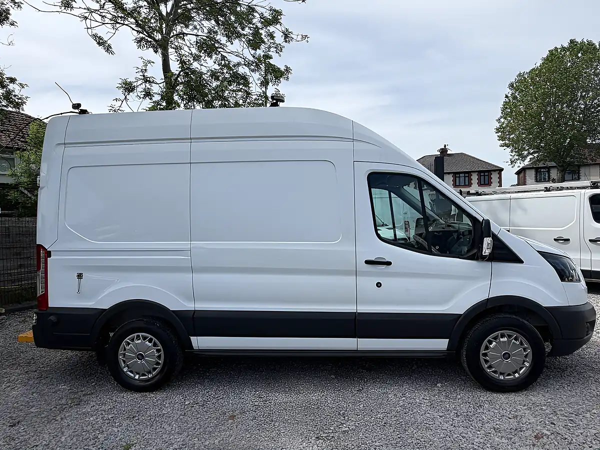 Used 2018 Ford Transit L2 H3 (mwb) 350 (ex Bt Fleet) White - Interior and Exterior details 11