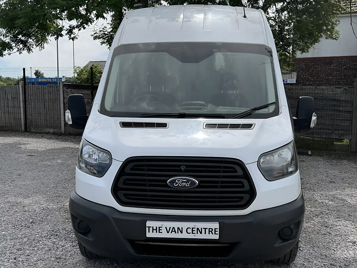 Used 2018 Ford Transit L2 H3 (mwb) 350 (ex Bt Fleet) White - Interior and Exterior details 3