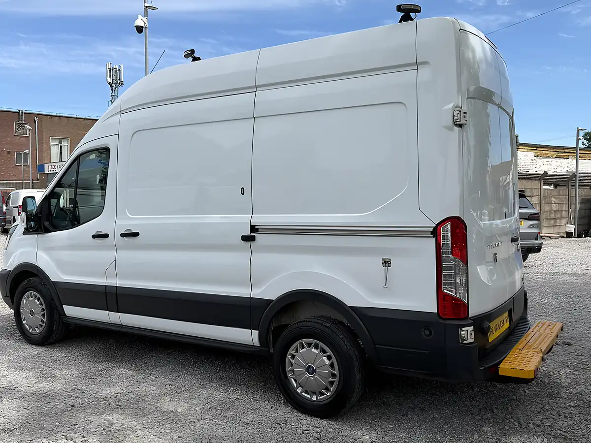 Used 2018 Ford Transit L2 H3 (mwb) 350 (ex Bt Fleet) White - Interior and Exterior details 7