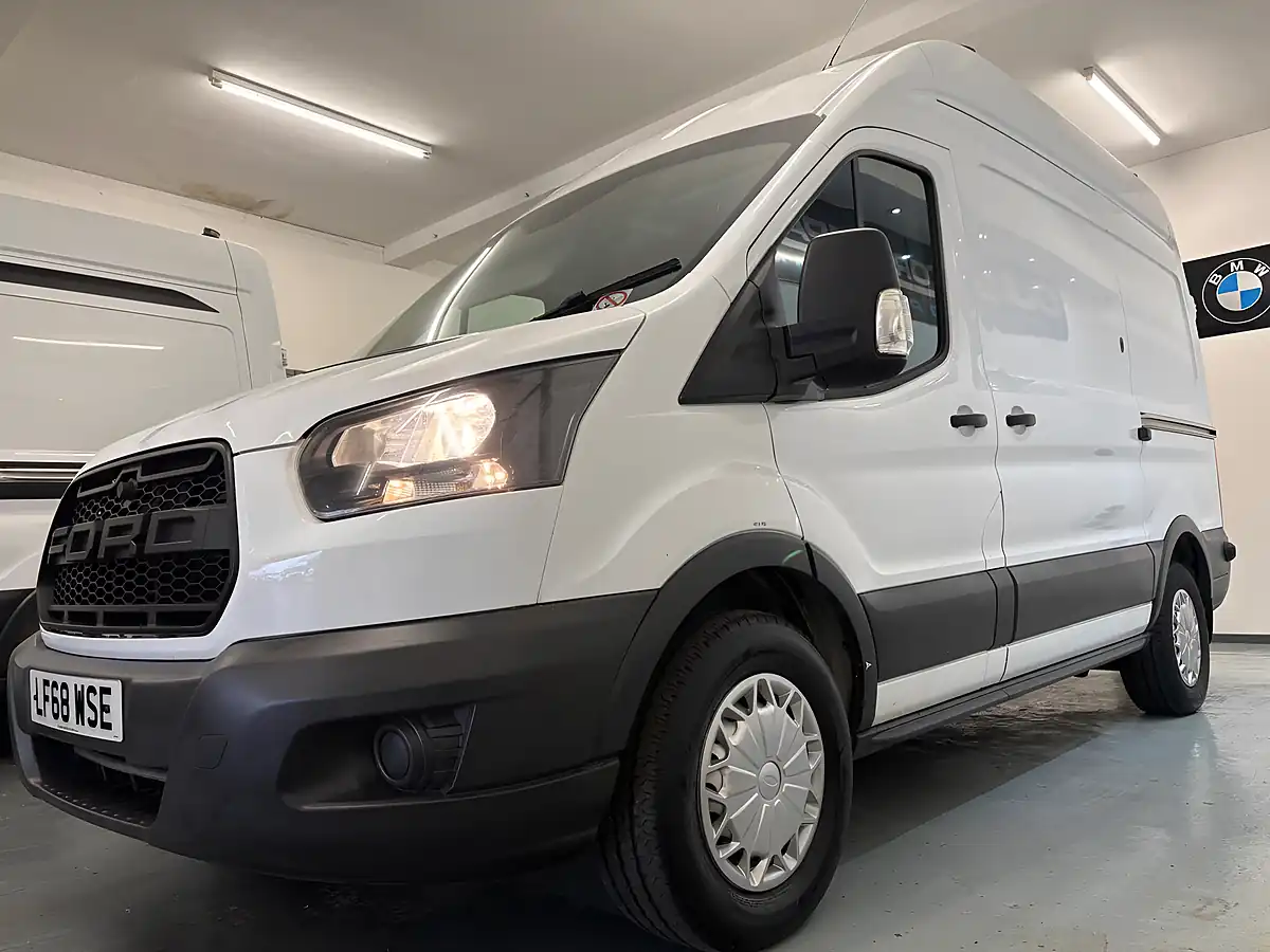 Used 2018 Ford Transit L2 H3 White - Interior and Exterior details 11