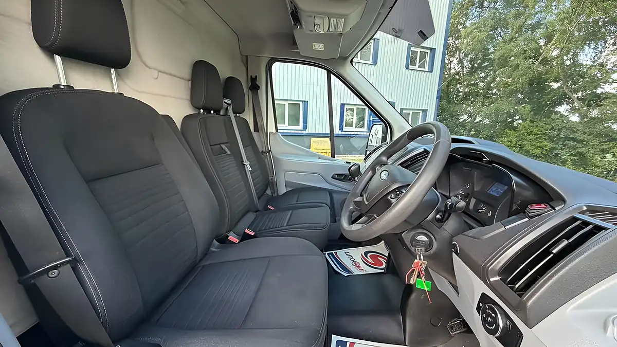 Used 2018 Ford Transit L2 H3 White - Interior and Exterior details 12