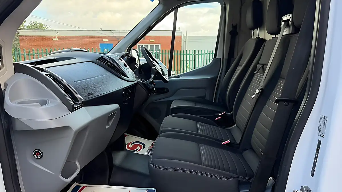 Used 2018 Ford Transit L2 H3 White - Interior and Exterior details 18