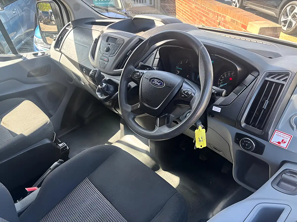Used 2018 Ford Transit L2 H3 White - Interior and Exterior details 14