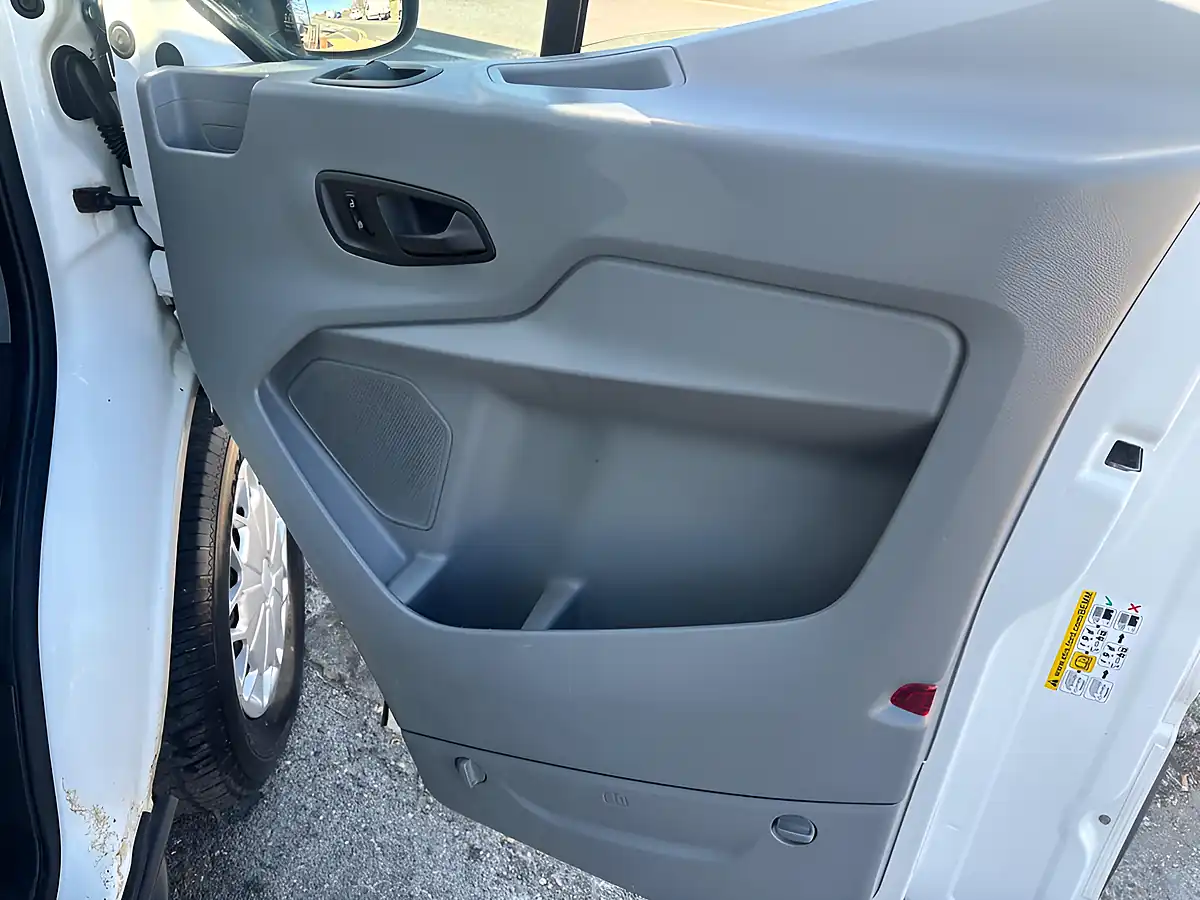 Used 2018 Ford Transit L2 H3 White - Interior and Exterior details 17