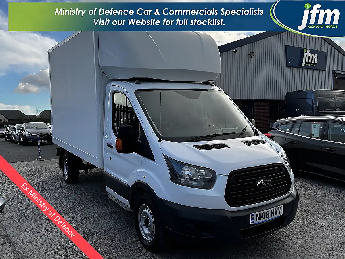 Used 2018 Ford Transit Leader 350 Frozen White - Front View